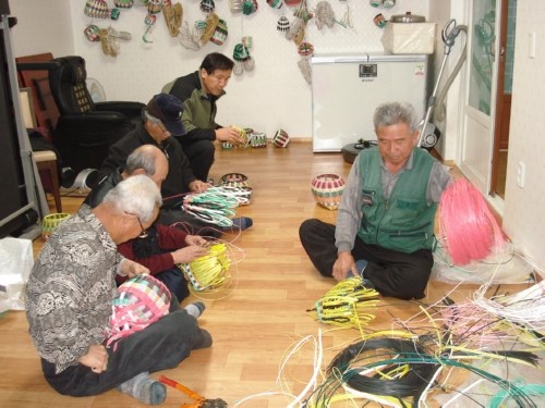 이동면 연곡5리 노인회 활력 있는 사회봉사활동 운영