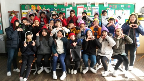 포천초교 6학년 - 기적의 털모자로 신생아 살리기 동참 