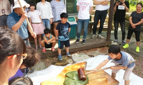 포천 장애우, 지동산촌마을에서 잣찐빵 만들기 체험