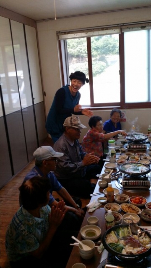 영중면지역사회보장협의체, 소외계층 어르신과 함께 나눔 밥상