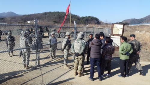 이제는 정부가 사격장 등 軍 관련시설 피해자에 대한 무관심에서 벗어나야 한다.