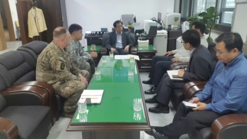 포천시장 권한대행, 美 2사단 관계자 면담 실시