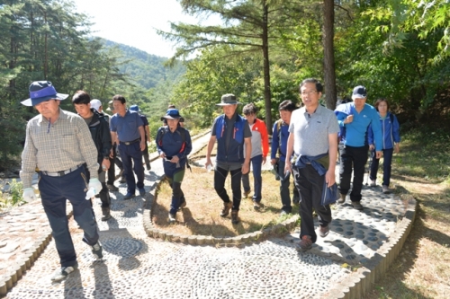  민천식 포천시장 권한대행, 억새꽃축제 대비 명성산 현장확인