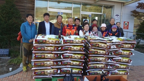 포천시 영북면 주민자치위원회 사랑의 쌀, 들기름 전달