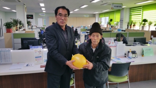 포천시 군내면, 1년간 모은 돼지저금통 기탁받아