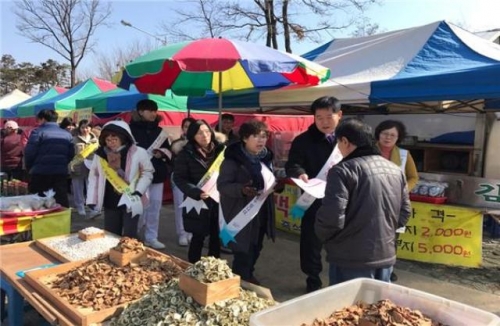 포천시, 민속장날 보건사업 시민속으로 한발 더