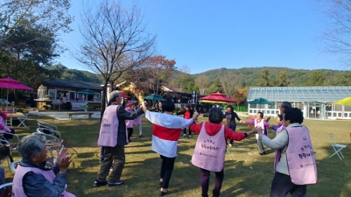 포천시, 독거노인과 함께하는 내마음의 들국화 나들이 실시