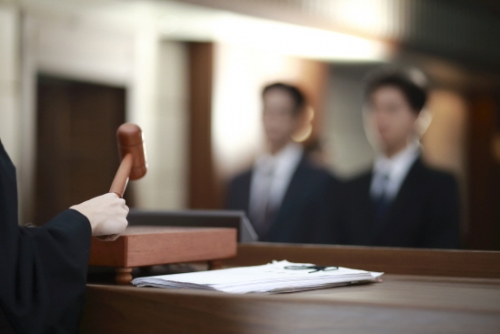[법률칼럼] 송달불능으로 공시송달 된 때의 추후보완 항소