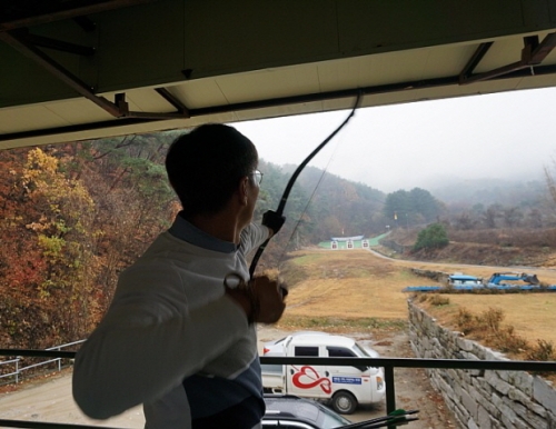 145ｍ를 날아 과녁에 꽂히는 국궁의 힘!