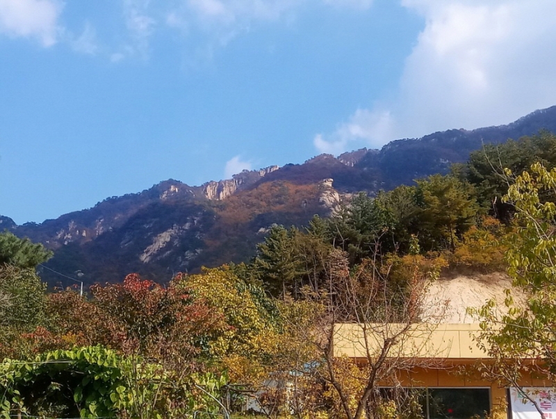 포천 단풍을 대표하는 운악산의 비경을 기다리며...