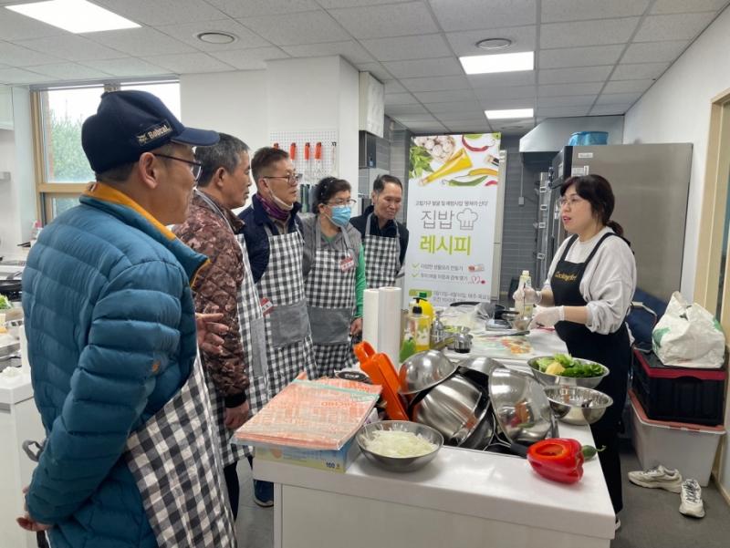포천시종합사회복지관, 고립위기가구 지원 위한 ‘뭉쳐야 산다’ 프로그램 성료