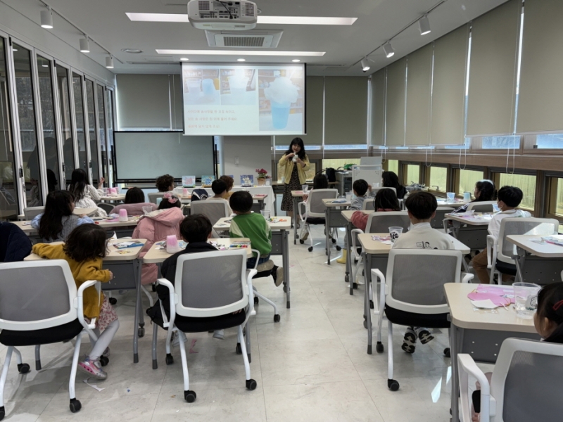 포천시 소흘도서관, 도서관 주간 ‘문채빈 작가와의 만남’ 성료