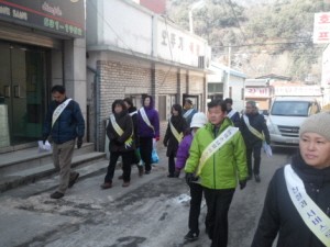 이동면, 신병교육대 면회손님 맞이 친절실천 가두캠페인