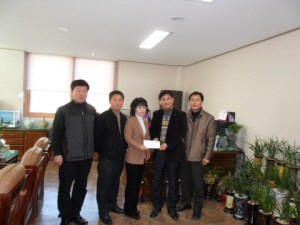 동포천로타리클럽, 연말이웃돕기 성금 기탁